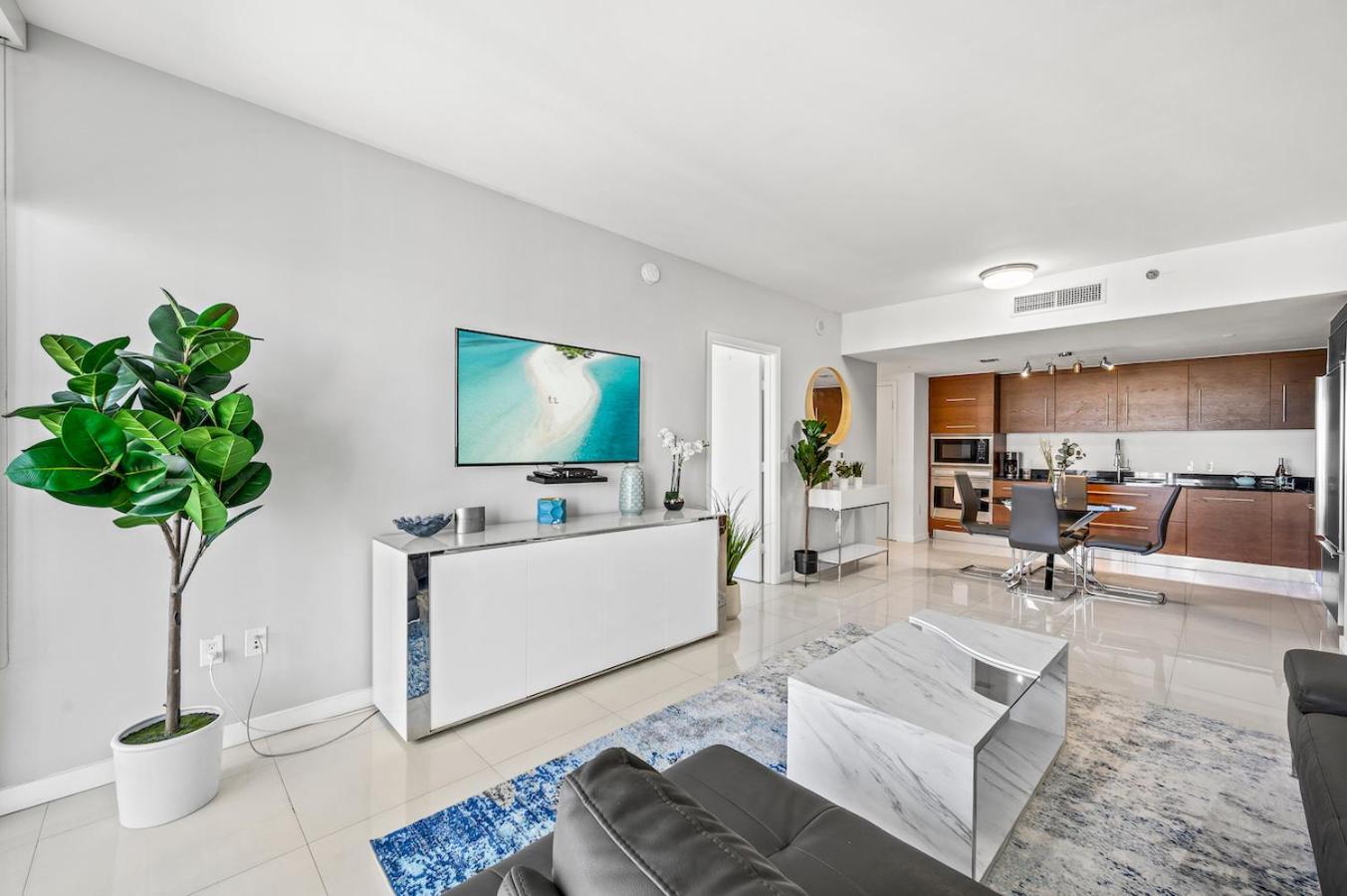 *Iconic W Icon Condo/ Pool&Waterviews*Freespa* Маями Екстериор снимка