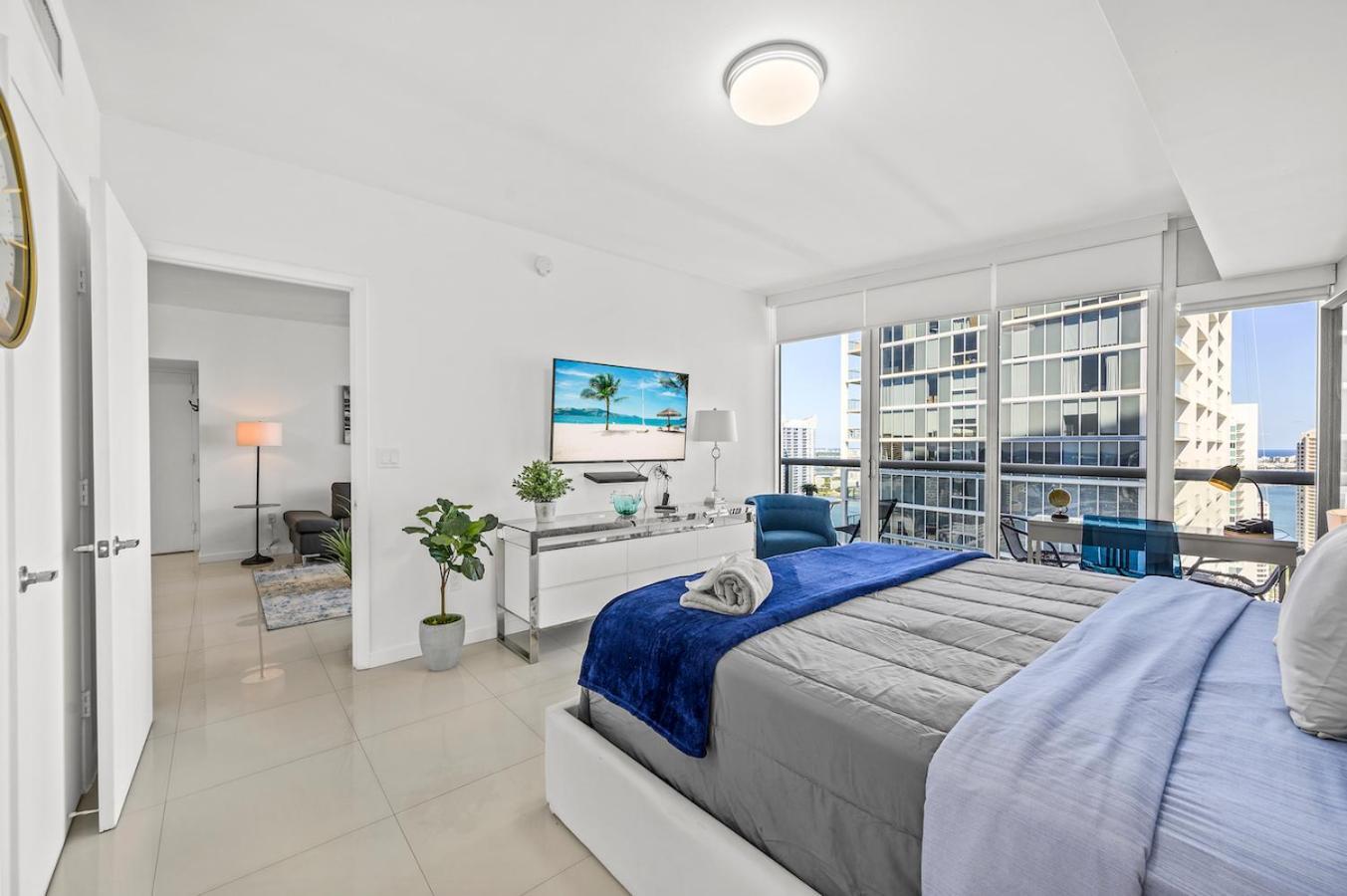 *Iconic W Icon Condo/ Pool&Waterviews*Freespa* Маями Екстериор снимка