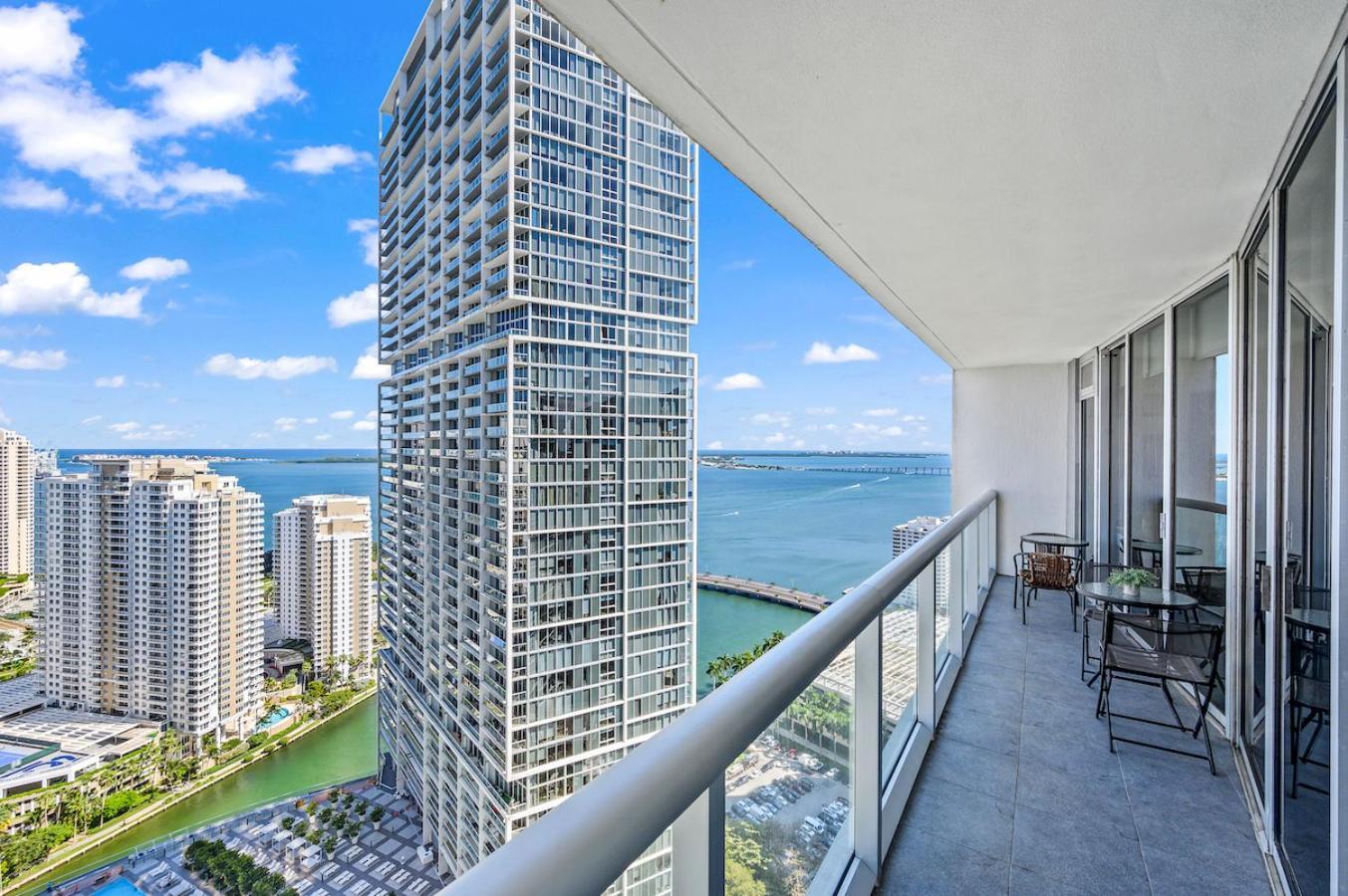 *Iconic W Icon Condo/ Pool&Waterviews*Freespa* Маями Екстериор снимка